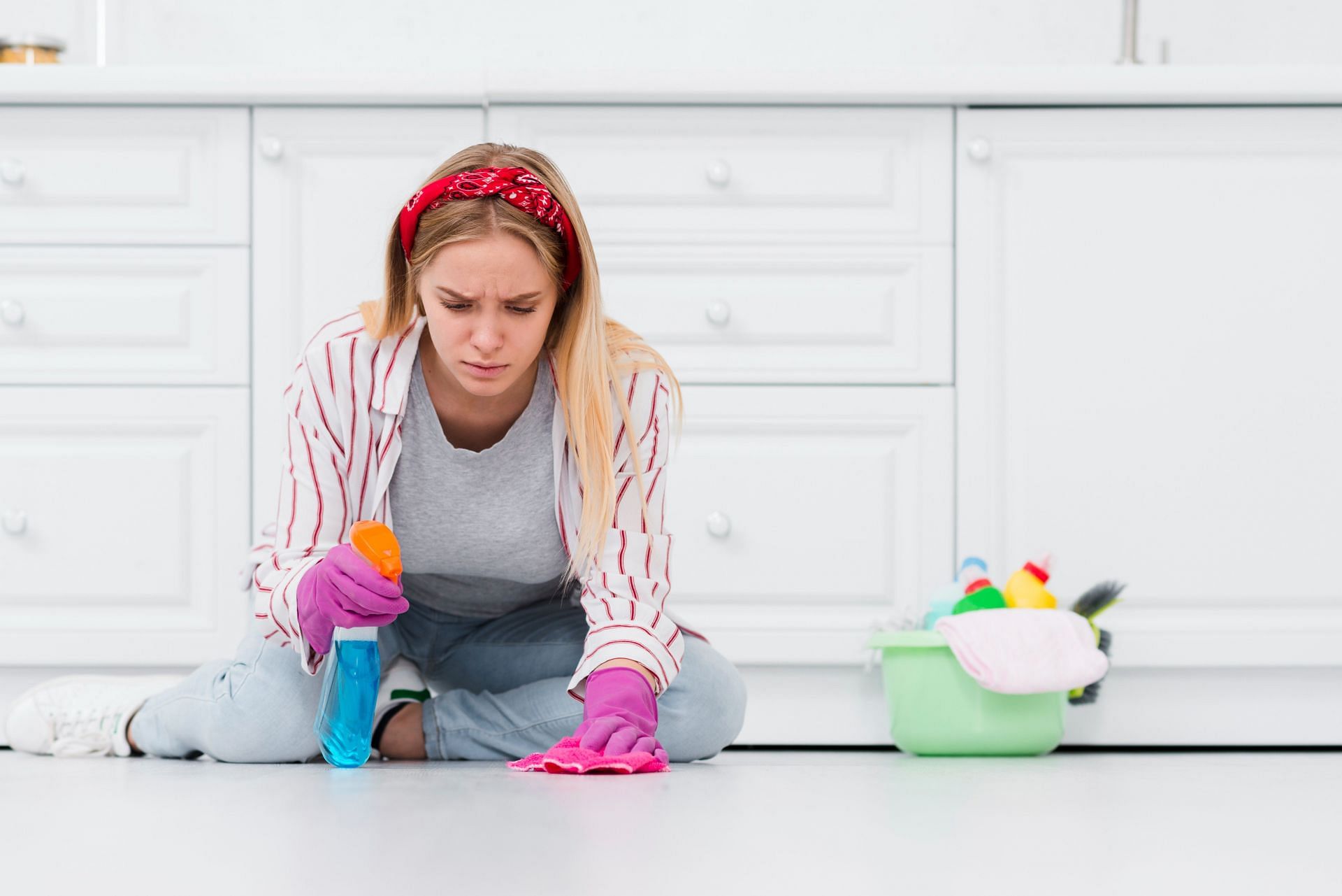 How can OCD impact your life? (Image via Freepik/ Freepik)